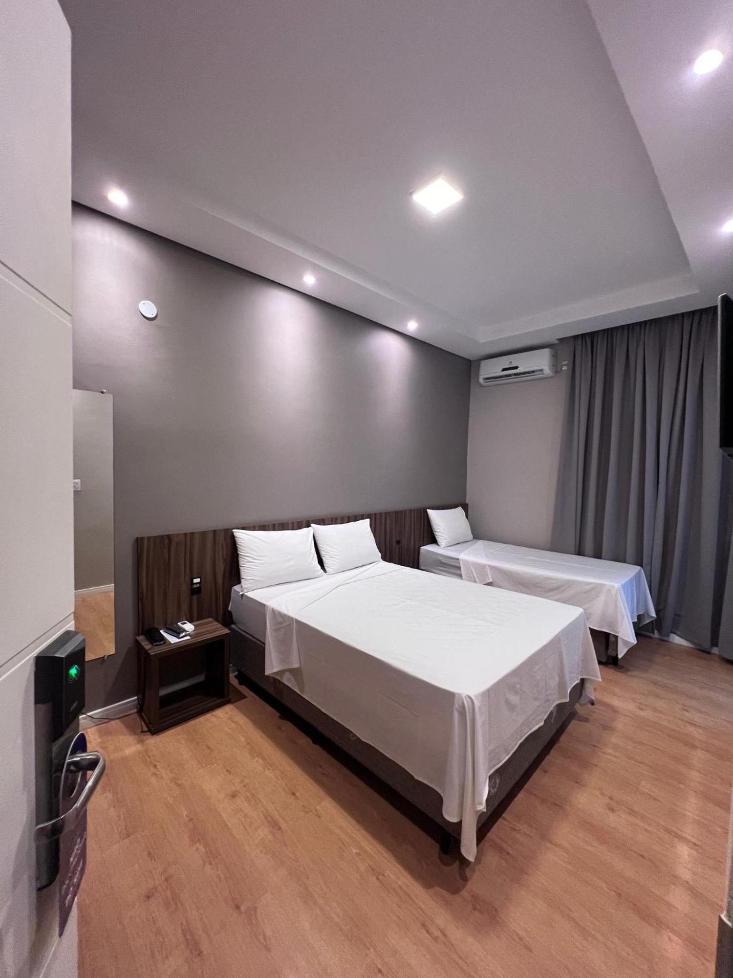 Regis Hotel II Registro  Bagian luar foto